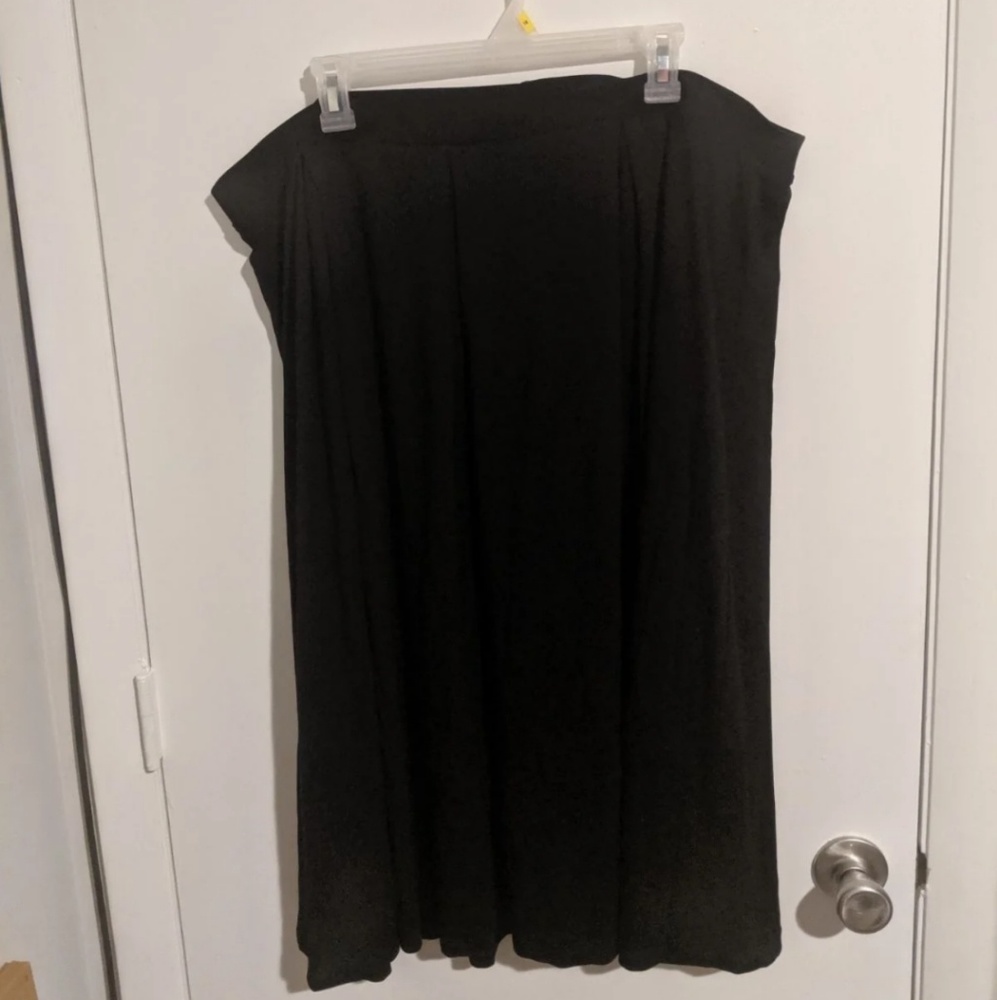 Plus size midi skirt